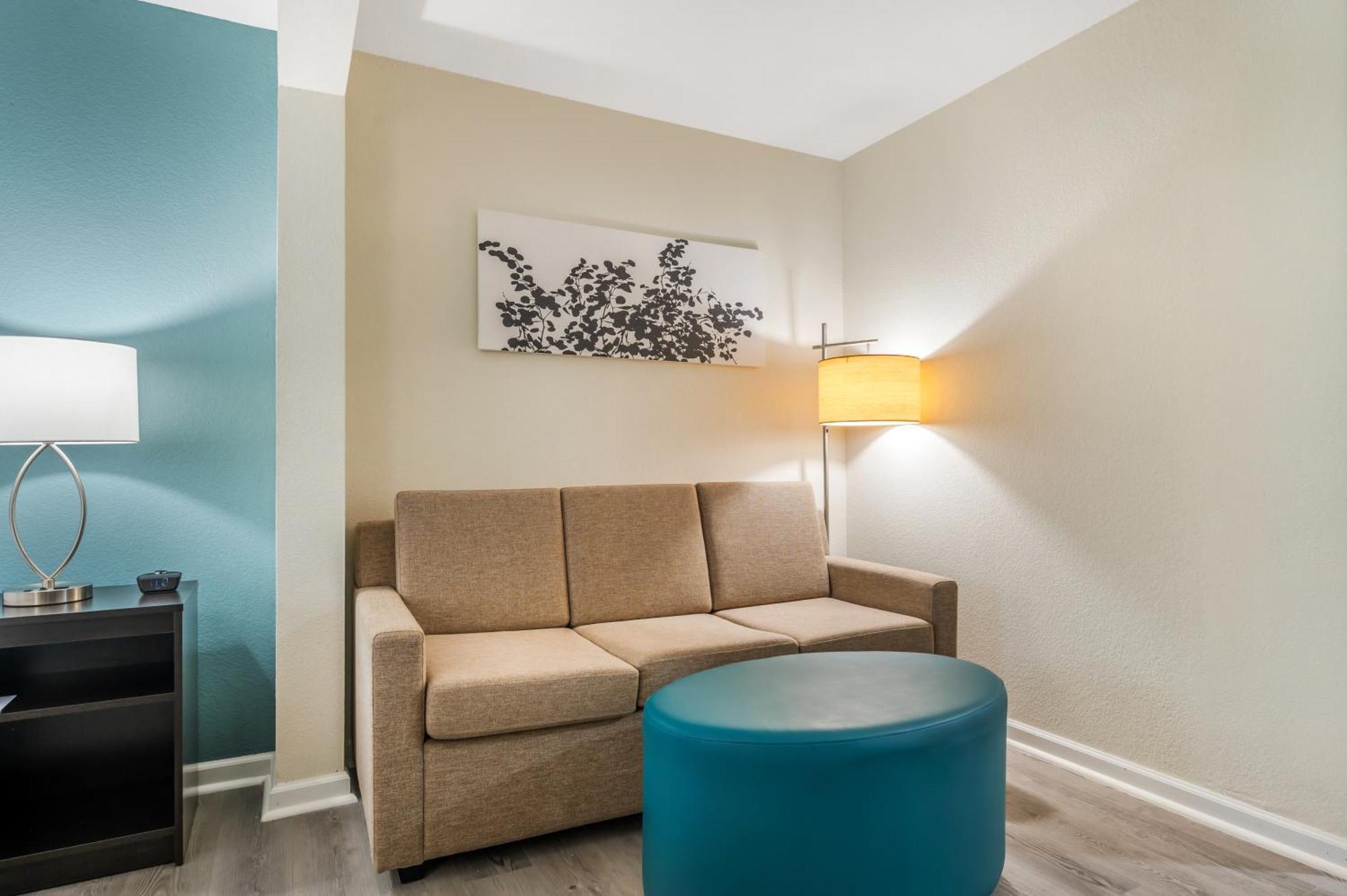 Hotel Sleep & Newport News